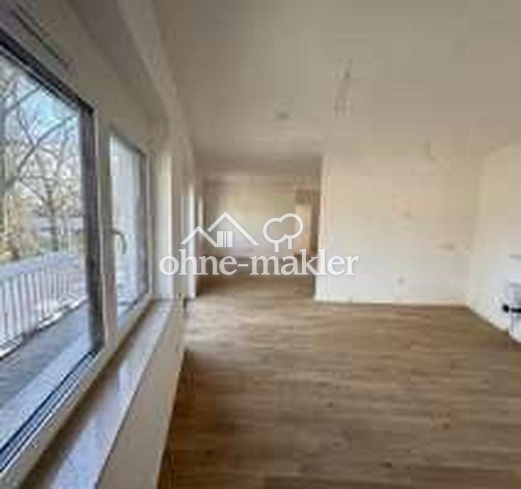 Traumhaftes Penthouse mit großer Dachterrasse & Dämeritzsee-Blick - Photo 2