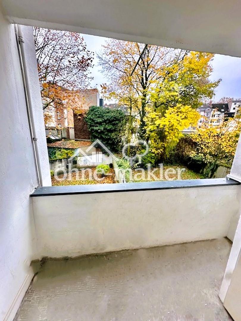 schöne 1 Zi.-Wohnung mit separater Küche und Balkon in Düsseldorf-Bilk ! - Photo 3