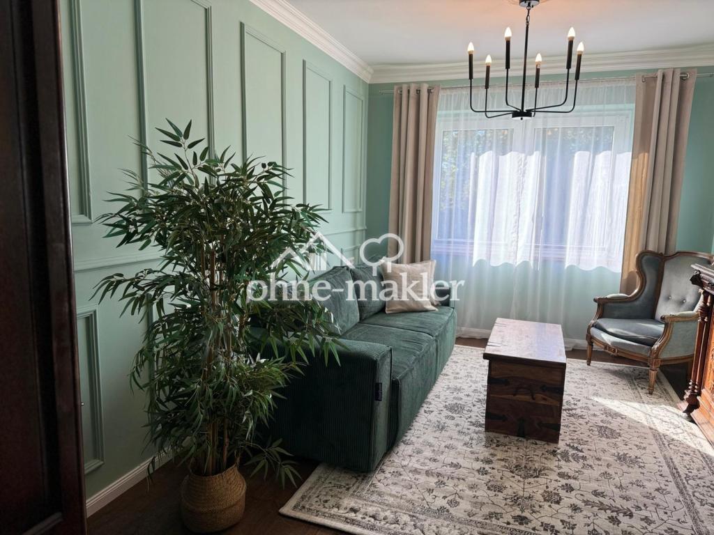 Wunderschön eingerichtete Wohnung mit Einbauküche, zentral - Photo 3