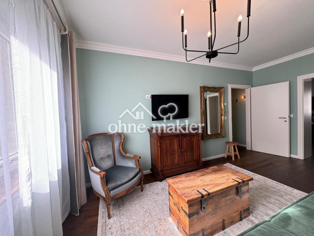 Wunderschön eingerichtete Wohnung mit Einbauküche, zentral - Photo 2