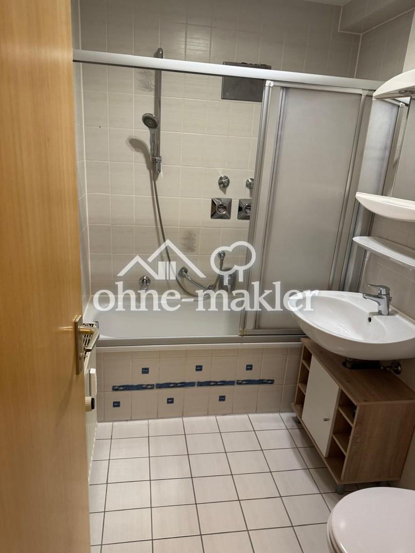 Helle 2-Zimmer-Wohnung mit Terrasse, Einbauküche & Tiefgaragenstellplatz - Foto 3