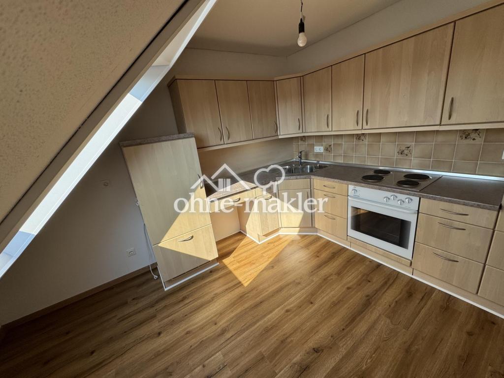 Helle, geräumige und frisch sanierte 2,5 Zimmer-Dachgeschosswohnung - Photo 5