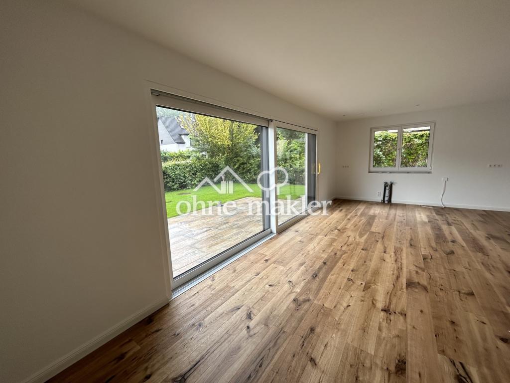 Neubau Doppelhaushälfte auf privater Wohnanlage - A+ - Foto 1