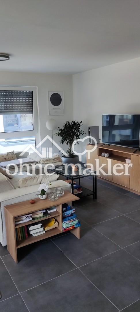 Neubau 2,5-Zimmer-Wohnung 1. OG in Herrenberg mit Küche, Garage, Wallbox, gehobene Ausstattung - Foto 2