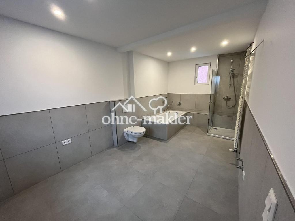 Komplett renoviertes Reihenendhaus mit großem Dachstudio und separatem Garten in Harthausen - Photo 3