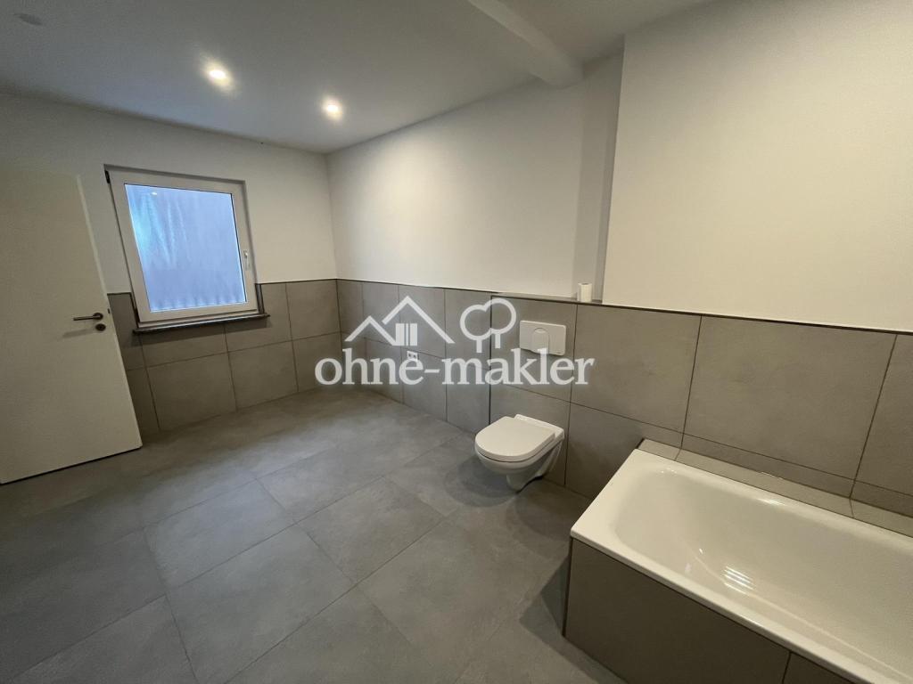 Komplett renoviertes Reihenendhaus mit großem Dachstudio und separatem Garten in Harthausen - Photo 4