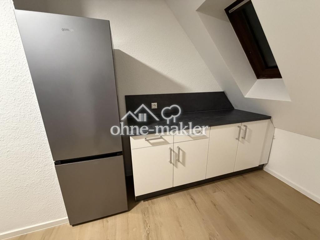 Möbliertes WG-Zimmer in 4er-Frauen-WG in Heilbronn-Neckargartach - Foto 3