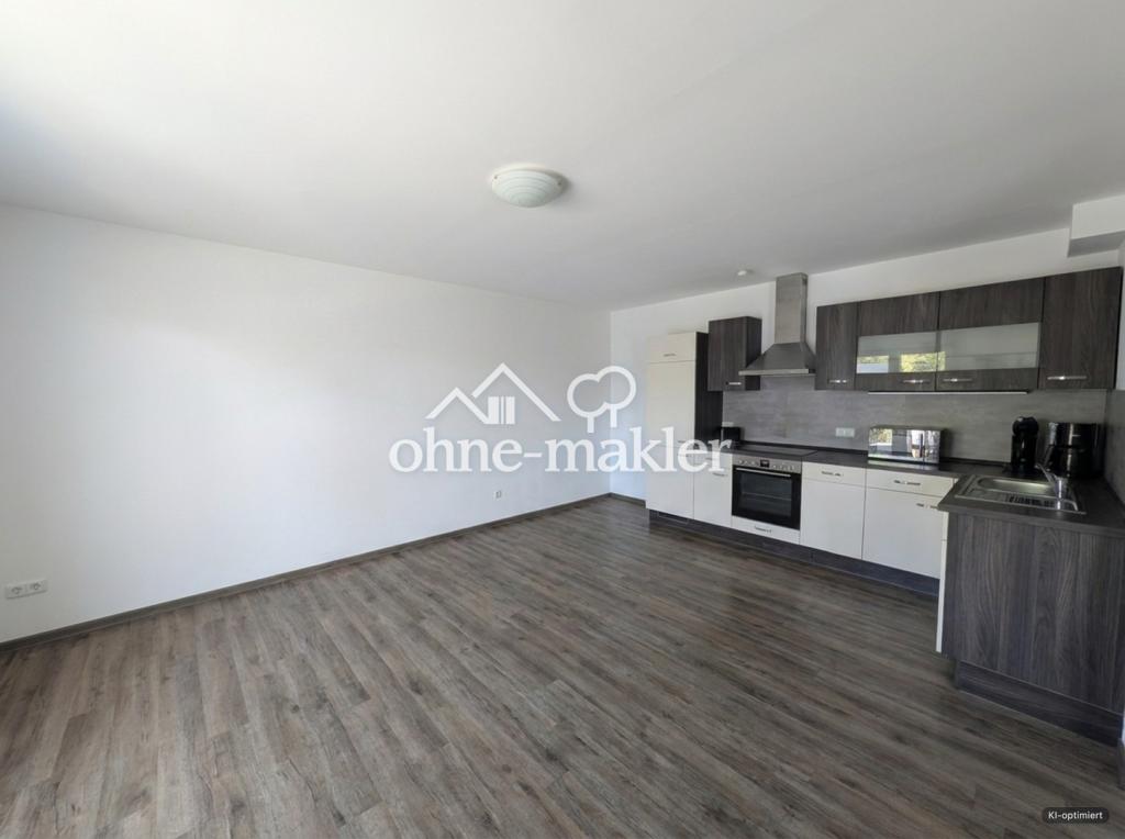 Schöne 3-Zimmer-Erdgeschosswohnung mit Terrasse und EBK – ca. 110 m² neuwertig - Foto 4