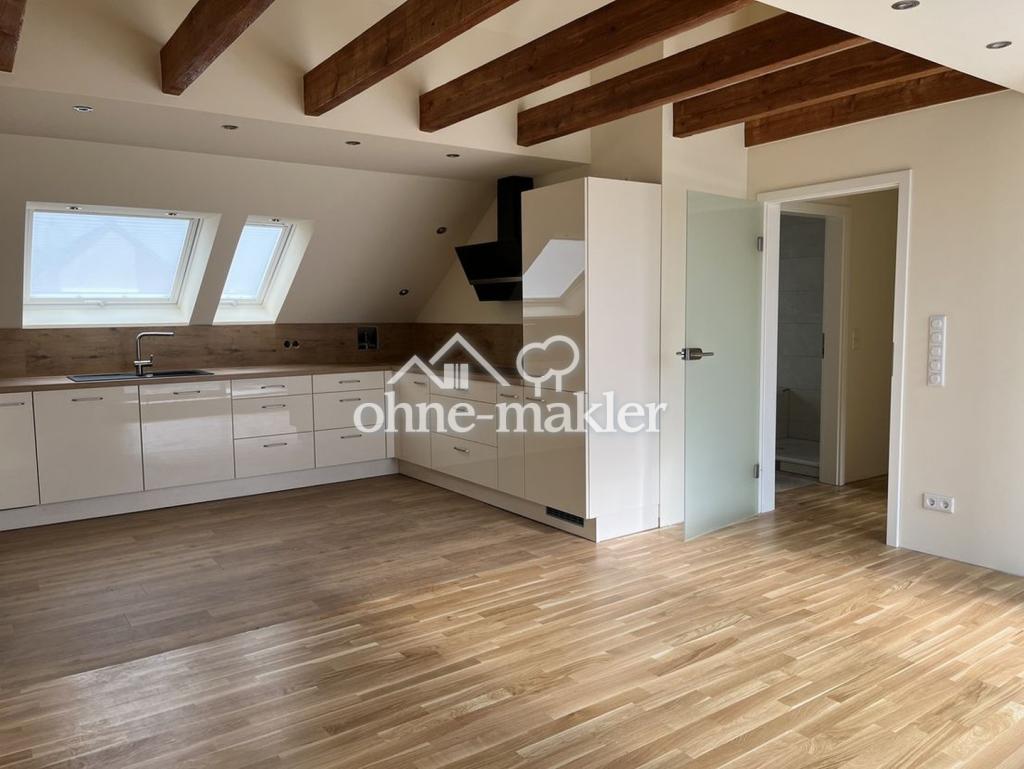 Gemütliche und klimatisierte Dachgeschosswohnung mit Tageslichtbad und Südbalkon - Foto 3