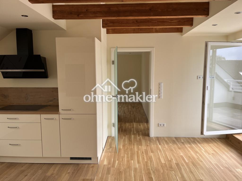 Gemütliche und klimatisierte Dachgeschosswohnung mit Tageslichtbad und Südbalkon - Foto 4