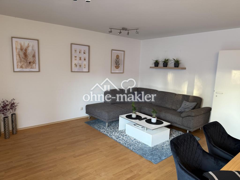 Helle,Schöne Wohnung Stadtmitte, Möbliert, Aufzug, Balkon - Foto 2