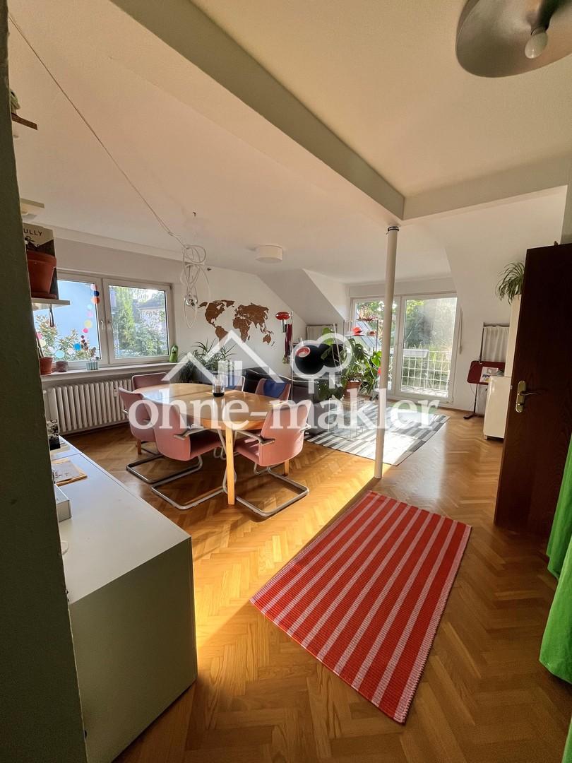 Sonnige Dachgeschosswohnung in Köln-Weiden - Photo 4