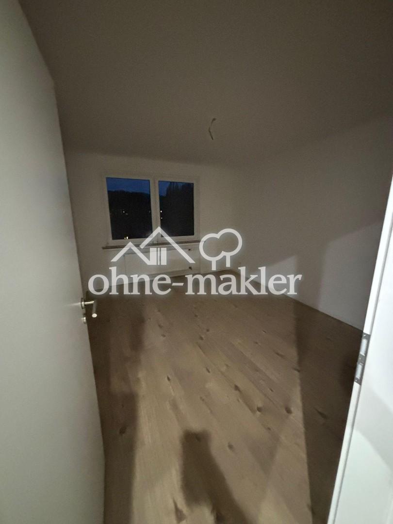 Stilvoll modernisiert: 3-Zimmer-Wohnung in Gevelsberg Balkon - Photo 2