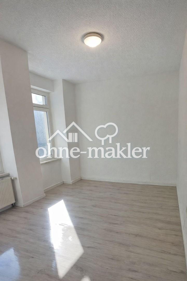Neu renovierte 2-Zimmerwohnung mit Balkon zu vermieten - Photo 1