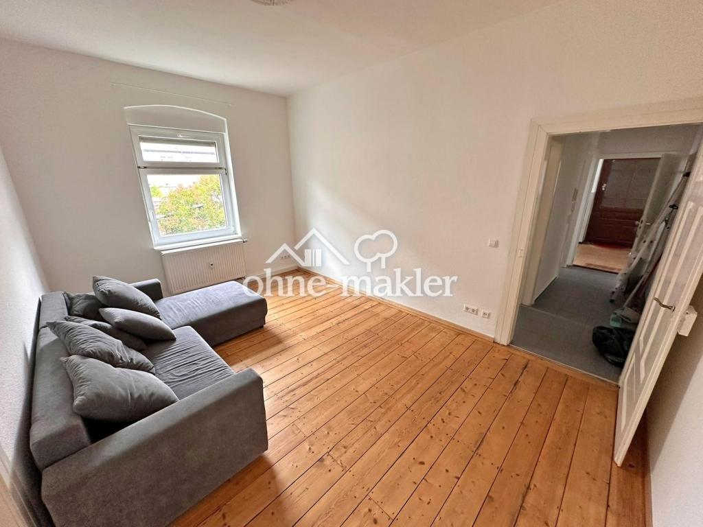 Renovierte Altbauwohnung: 2 Zimmer + neue EBK in Hinterhauslage nahe Mendelssohnplatz/ KIT - Foto 1