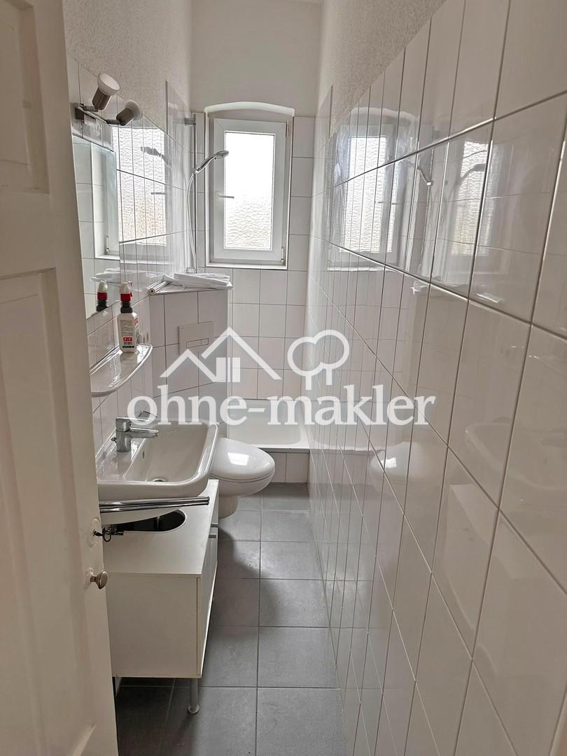 Renovierte Altbauwohnung: 2 Zimmer + neue EBK in Hinterhauslage nahe Mendelssohnplatz/ KIT - Foto 5