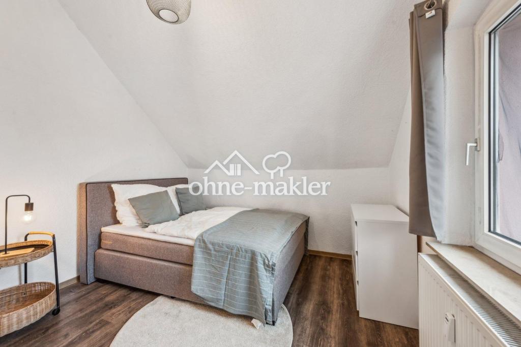 Komplett möblierte 2-Zimmer-Dachgeschosswohnung in Osnabrück-Sonnenhügel - Foto 2
