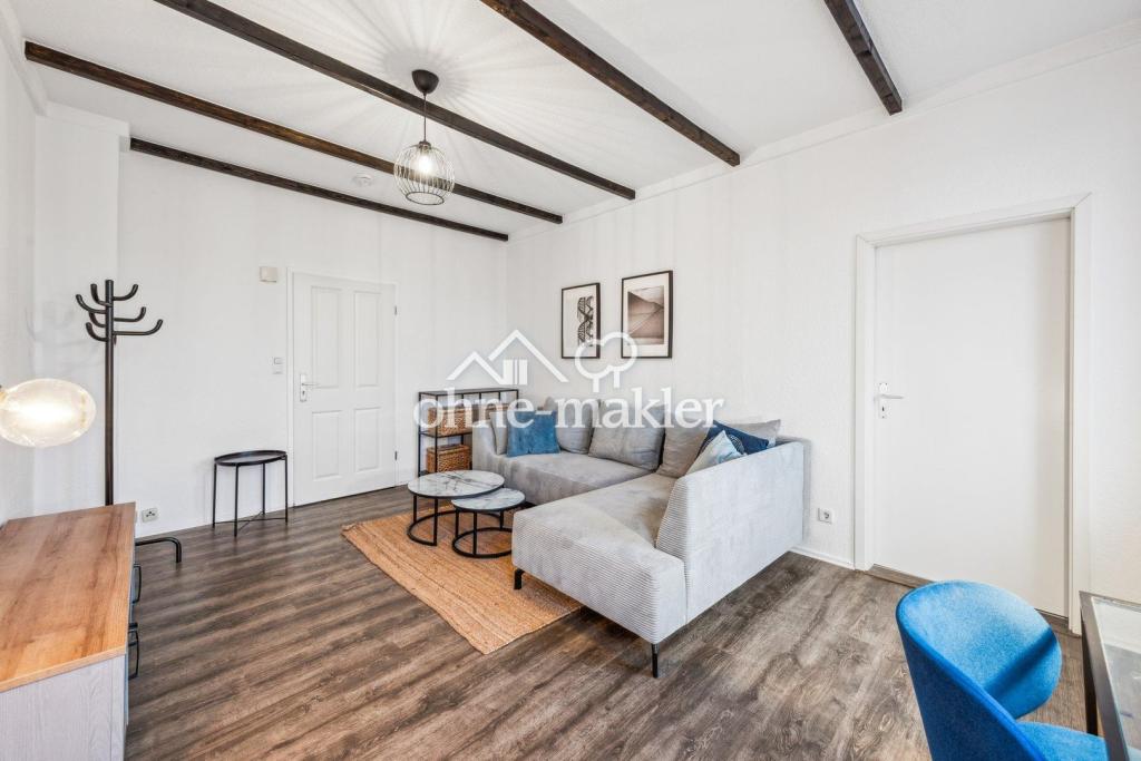 Komplett möblierte 2-Zimmer-Dachgeschosswohnung in Osnabrück-Sonnenhügel - Foto 1