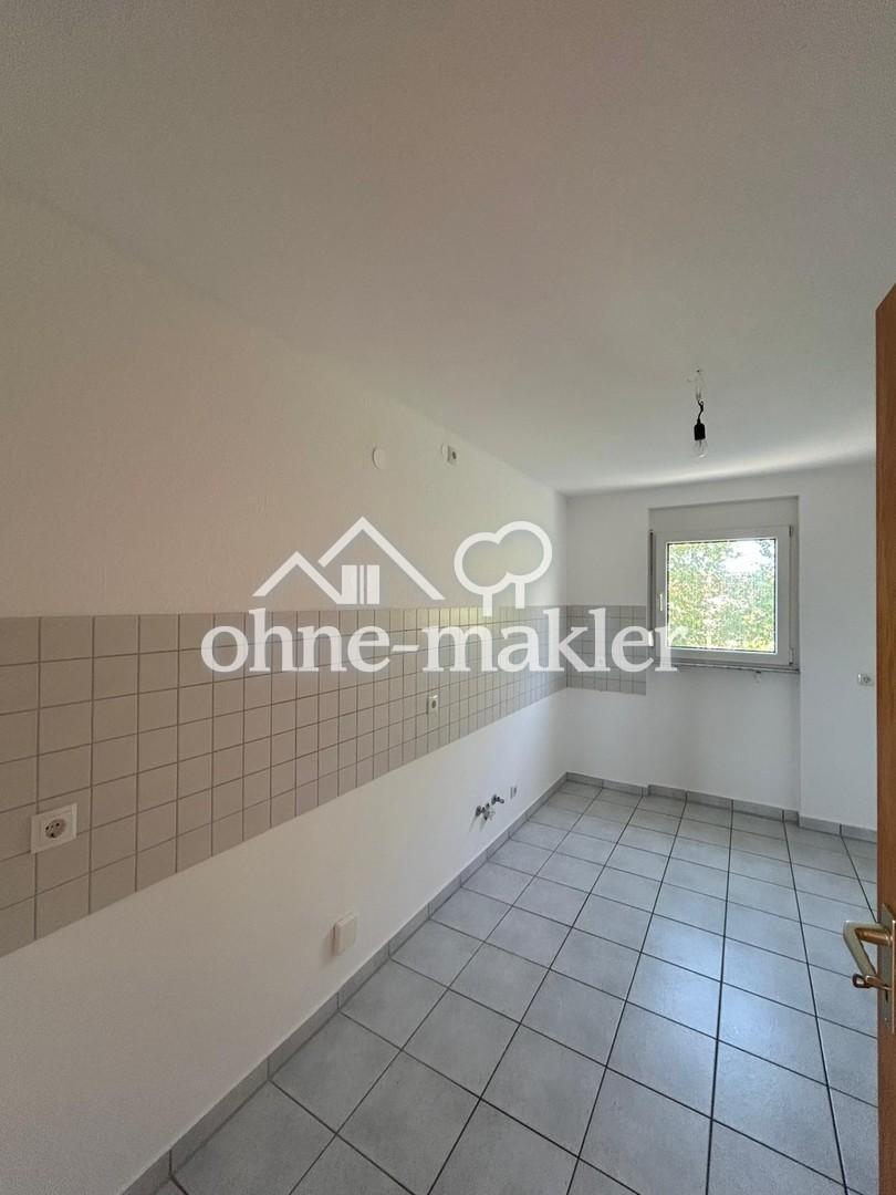Neue Einbauküche – renovierte Wohnung - 3ZKB - Foto 4