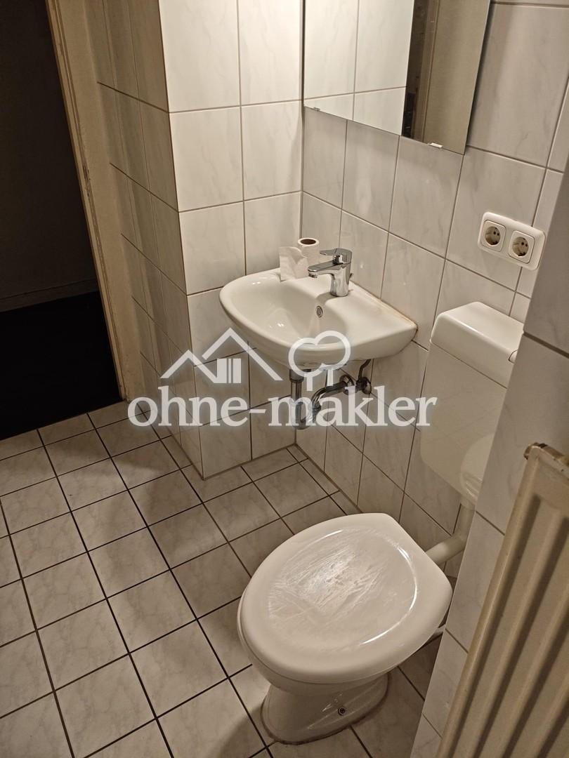 Attraktive 2-Zi-DG-Whg im ruhigen Hinterhof Nähe U-Bahn Kellinghusenstr. - Photo 3
