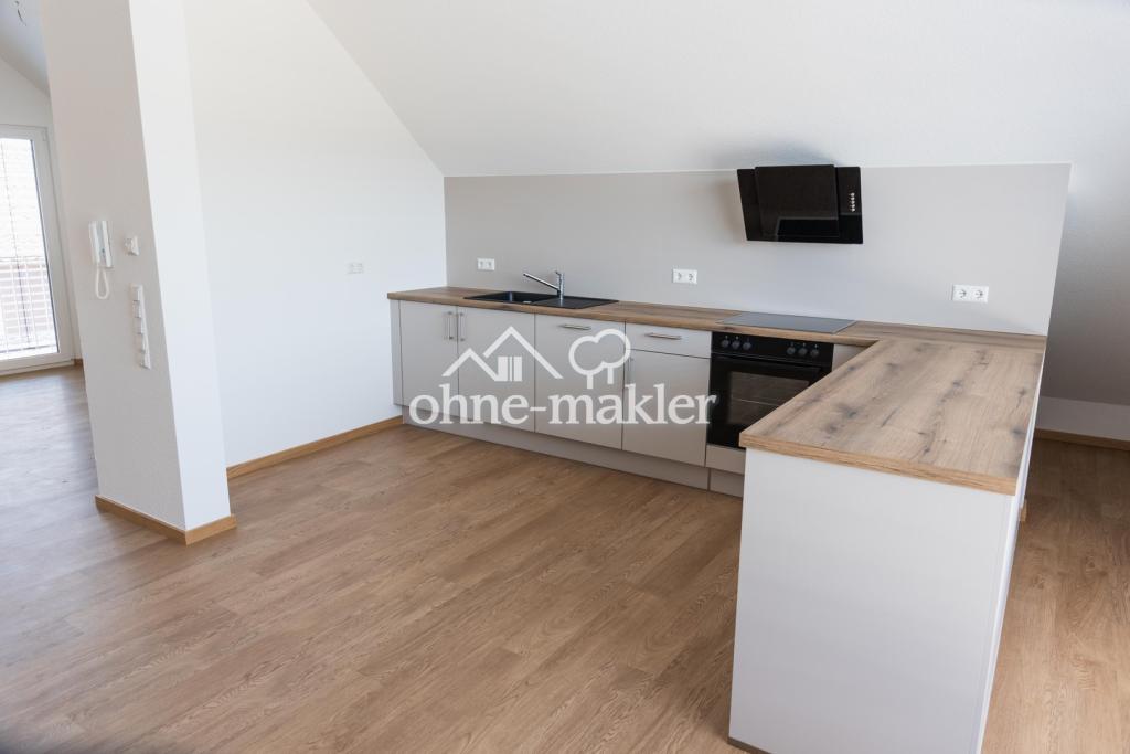 Besondere Maisonette-Wohnung (5,5 Zimmer) mit Balkon, EBK und Stellplatz - Foto 3