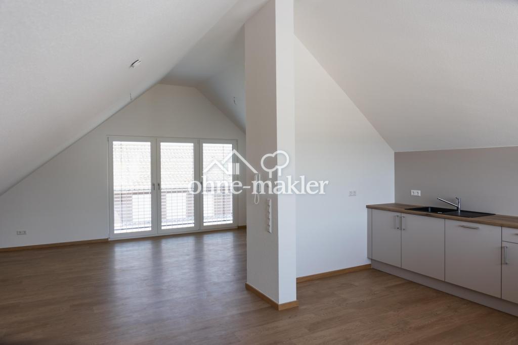 Besondere Maisonette-Wohnung (5,5 Zimmer) mit Balkon, EBK und Stellplatz - Foto 2