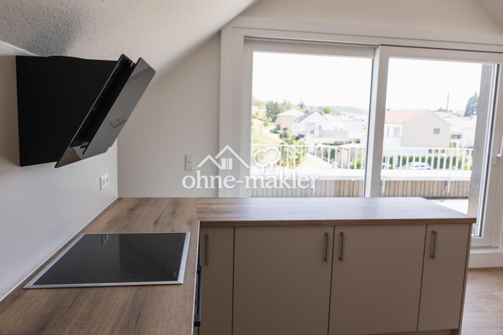 Besondere Maisonette-Wohnung (5,5 Zimmer) mit Balkon, EBK und Stellplatz - Foto 4