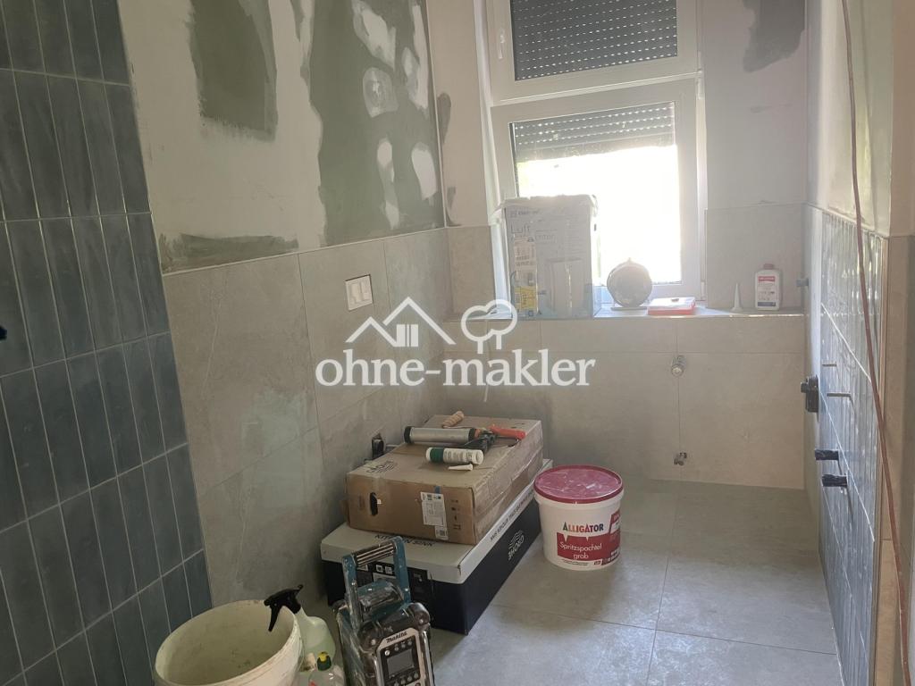Stilvoll sanierte Altbauwohnung mit Echtholzparkett – hochwertig teil­möbliert - Photo 5