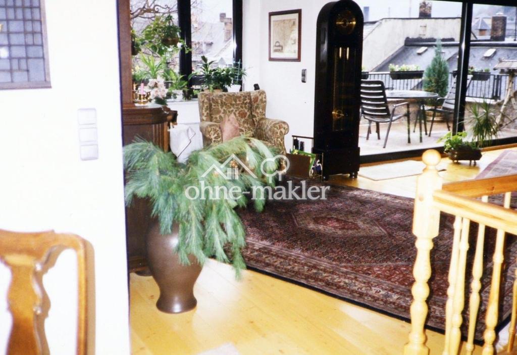 Luxuriöse Innenstadtwohnung mit Dachterasse über den Dächern von Aue - Photo 2