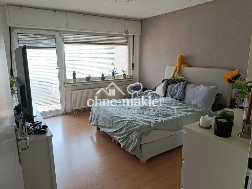 Zentrale 3 Zimmer Wohnung in Brühl Zentrum/Ost am Schlosspark, teilmöbiliert mit Einbauküche, Bett - Foto 5