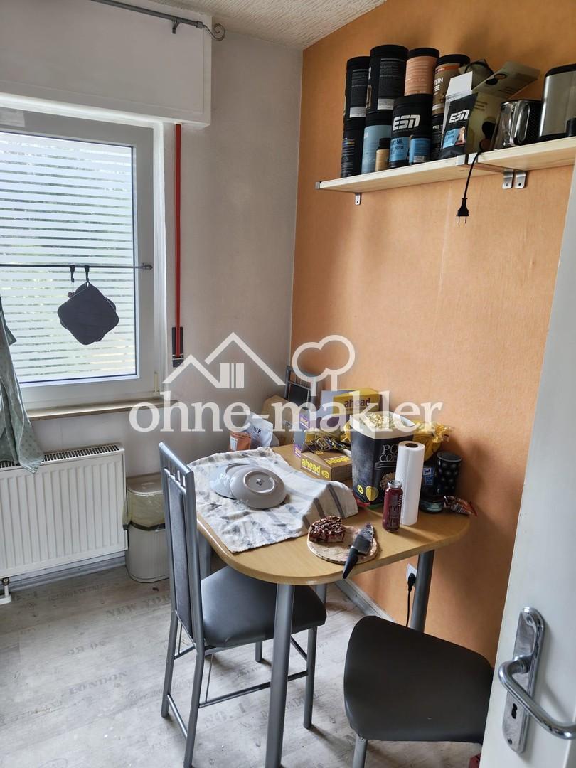 Zentrale 3 Zimmer Wohnung in Brühl Zentrum/Ost am Schlosspark, teilmöbiliert mit Einbauküche, Bett - Foto 3