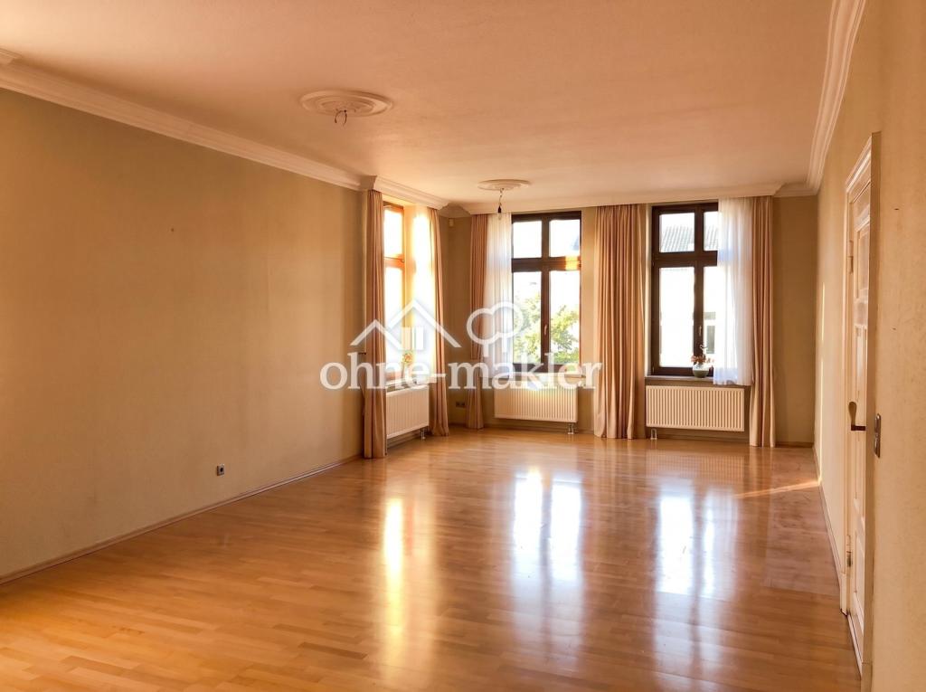 zentral gelegenen Wohnung in denkmalgeschützter Altbauvilla - Foto 3