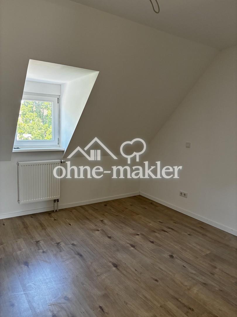 Sanierte 3-Zimmer-Dachgeschosswohnung in kernsaniertem Haus - Foto 5