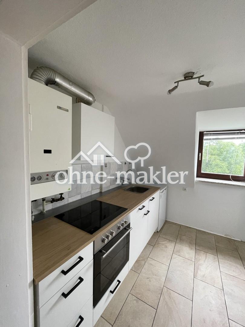 Charmante 2,5-Zimmer-Wohnung mit Einbauküche - Foto 5