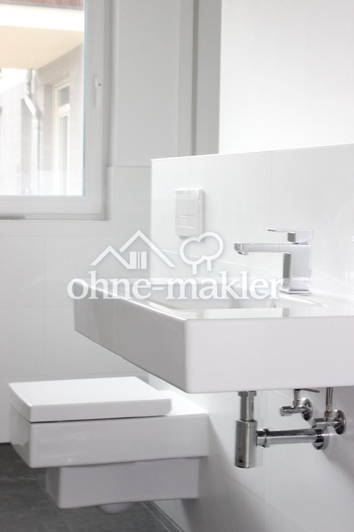3,5-Zi-Whg / gr. Wohnküche / Vollbad / Gäste-WC / Terrasse / von privat in Berlin-Johannisthal - Photo 5
