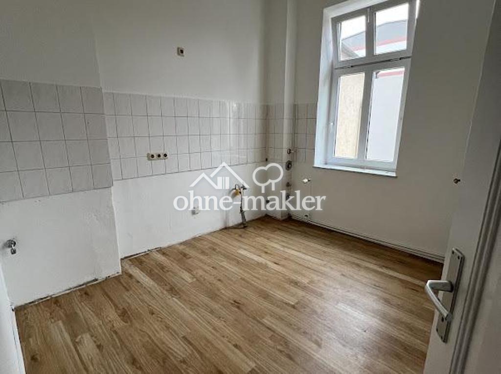 3-Raumwohnung mit PKW-Stellplatz, Küche und Keller - Photo 3