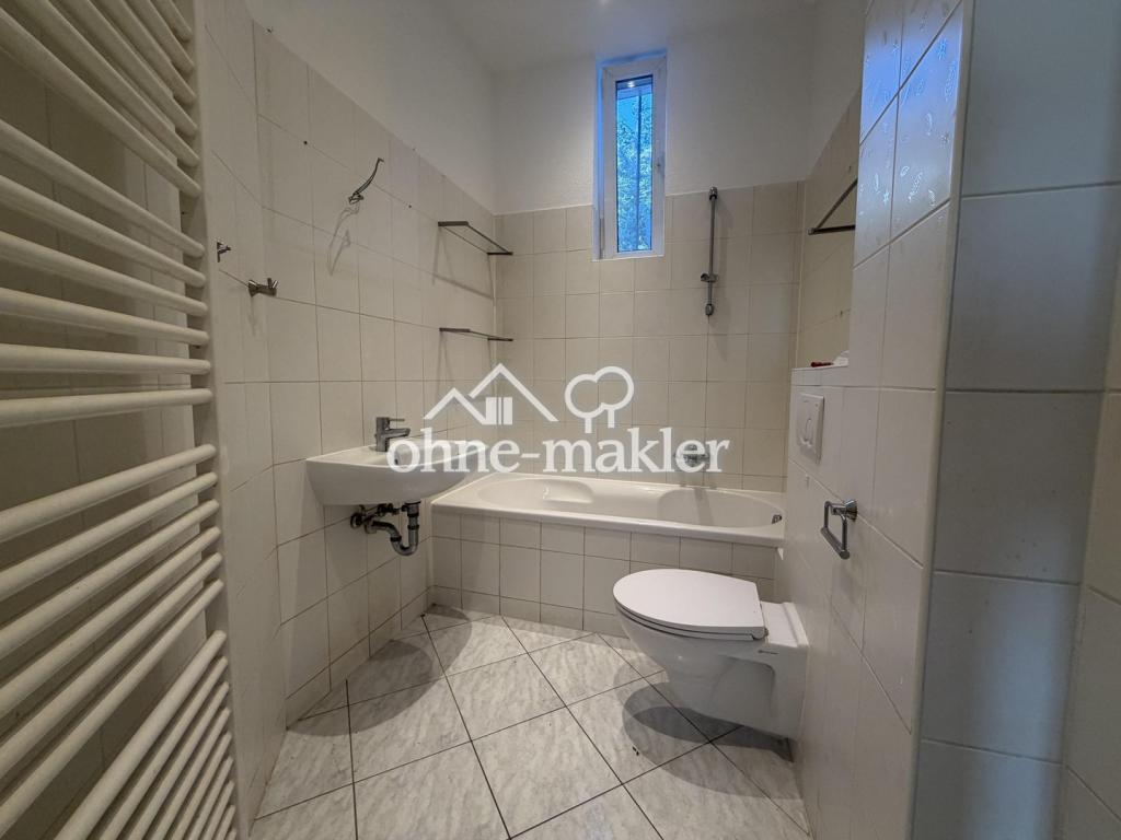 2-Zimmer Altbauwohnung im Nordend mit neuer EBK und hohen Decken direkt an der FH - Photo 4