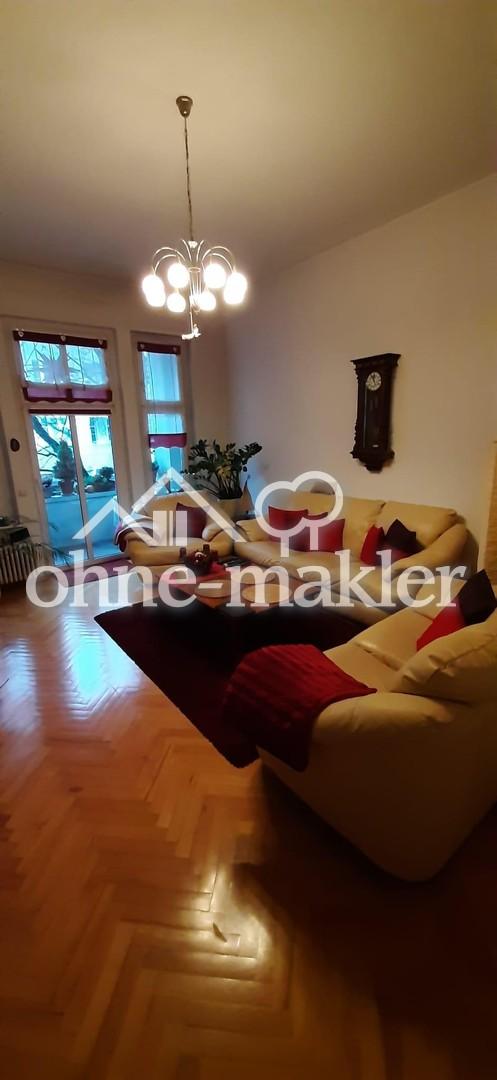 3-Zimmer-Altbau mit Stuck, Parkett und Loggia - Photo 1