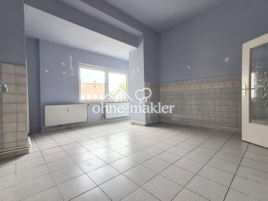 2-Zimmer-Wohnung mit 88 m² im 1. OG – unrenoviert - Photo 1
