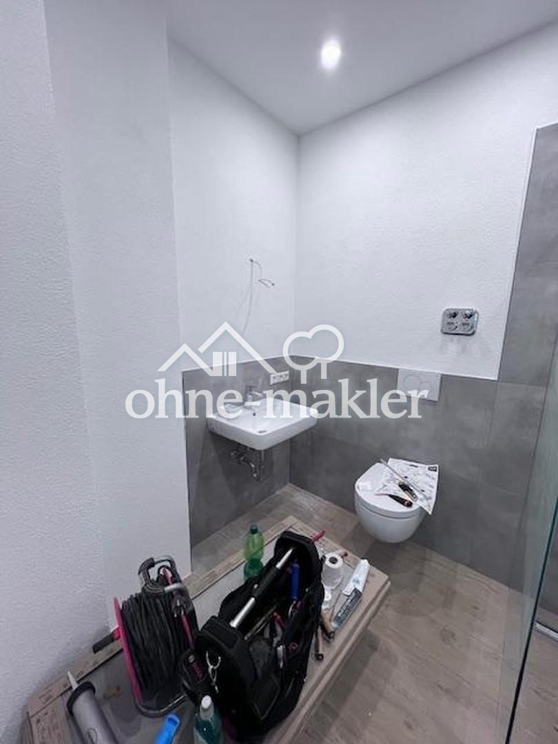 Erstbezug nach Kernsanierung – 2,5-Zimmer-Wohnung | KfW 55 - Photo 2
