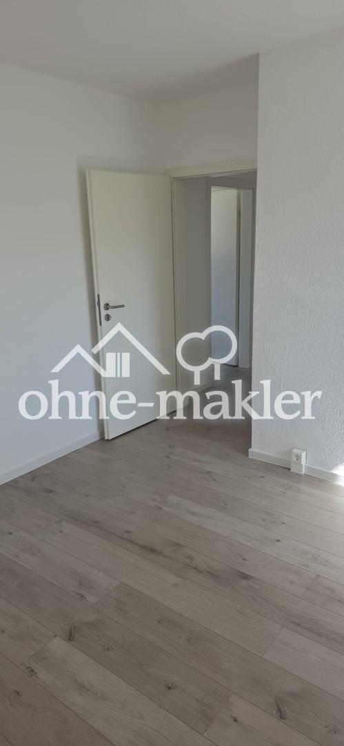 frisch renovierte 3 Zimmerwohnung mit Küche und Stellplatz - Photo 3