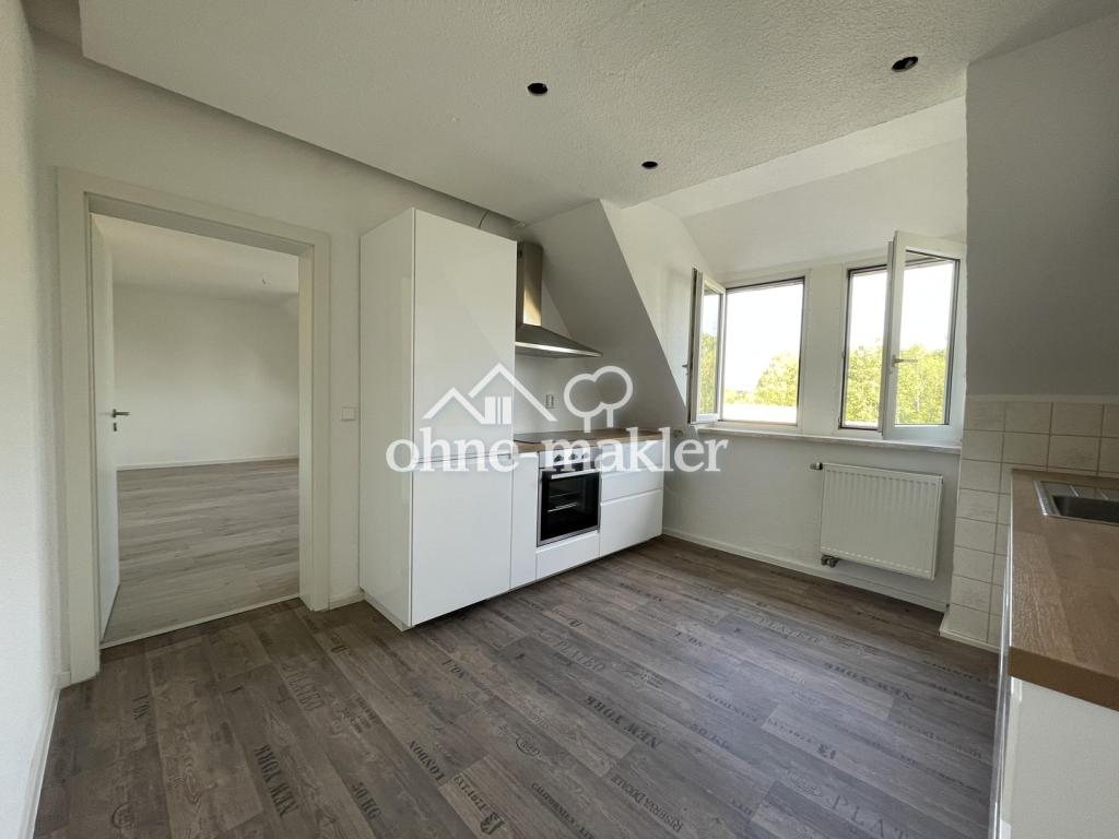frisch renovierte 3 Zimmerwohnung mit Küche und Stellplatz - Photo 1