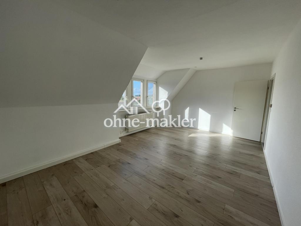 frisch renovierte 3 Zimmerwohnung mit Küche und Stellplatz - Photo 3
