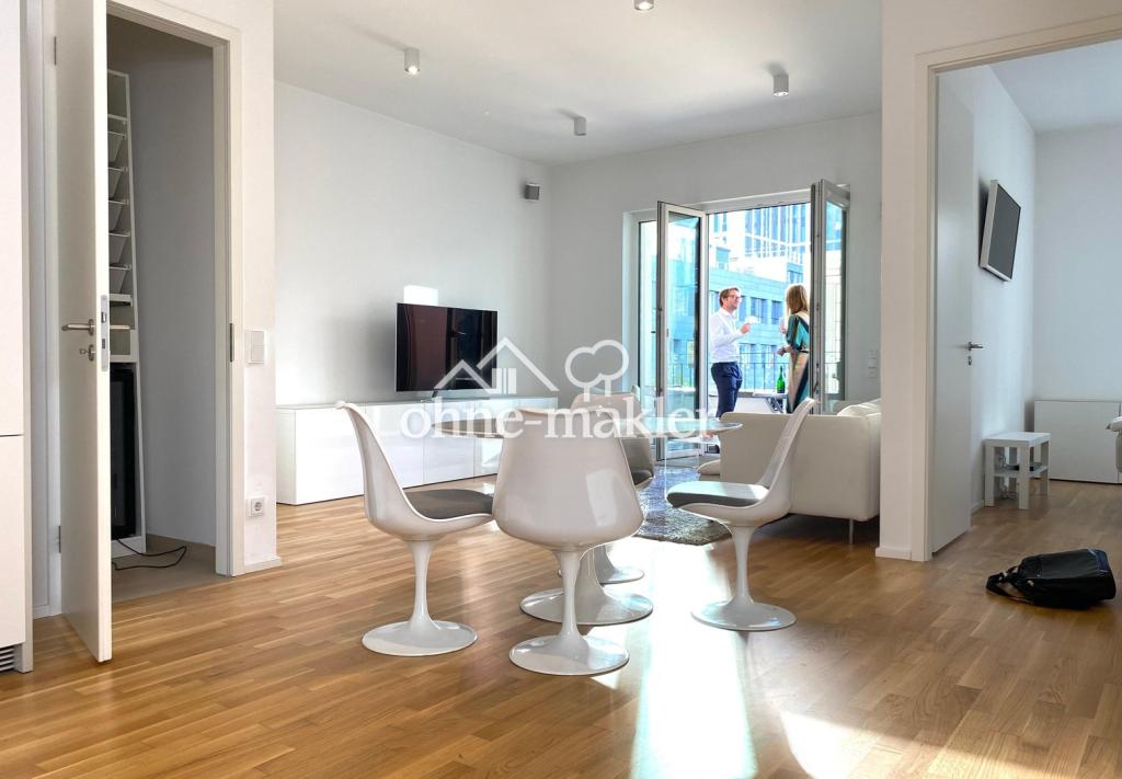 Sonnige, Luxuriöse, Möblierte, Wohnung mit Balkon & Skylineblick - Foto 1