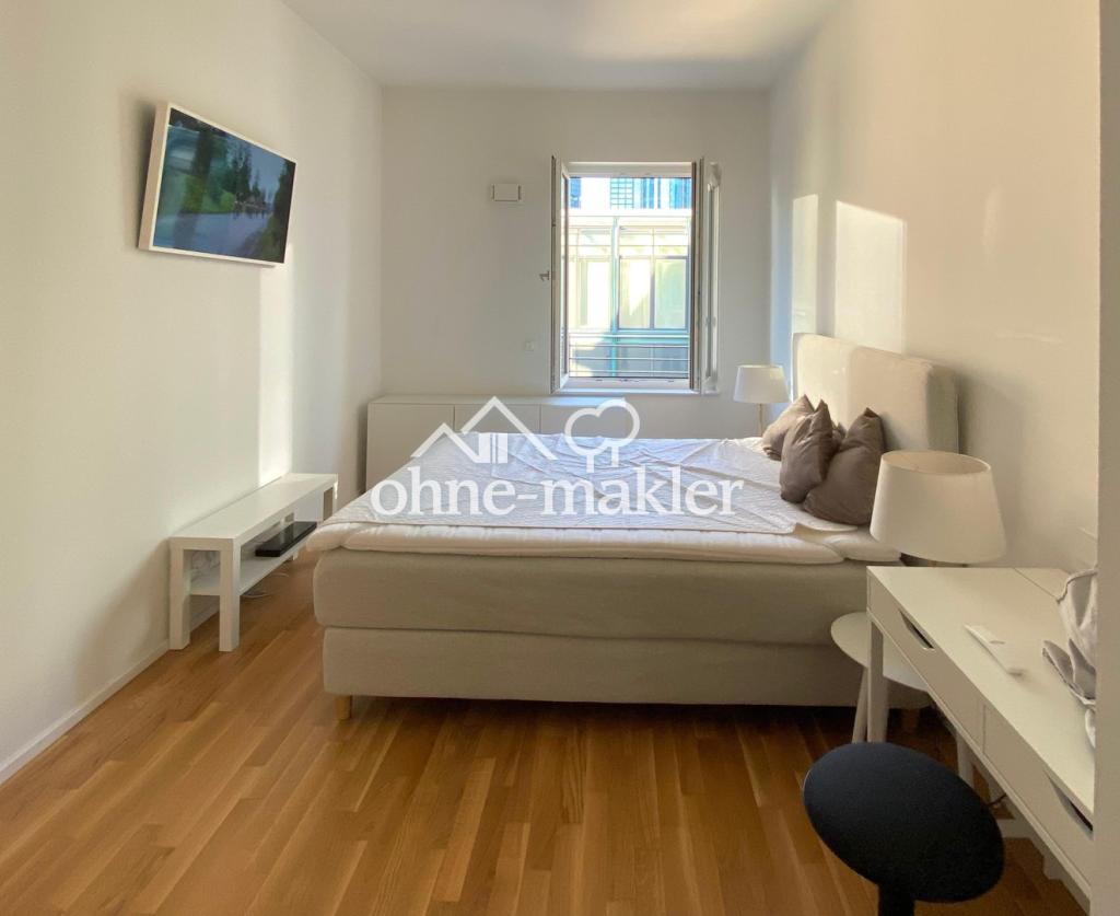 Sonnige, Luxuriöse, Möblierte, Wohnung mit Balkon & Skylineblick - Foto 4