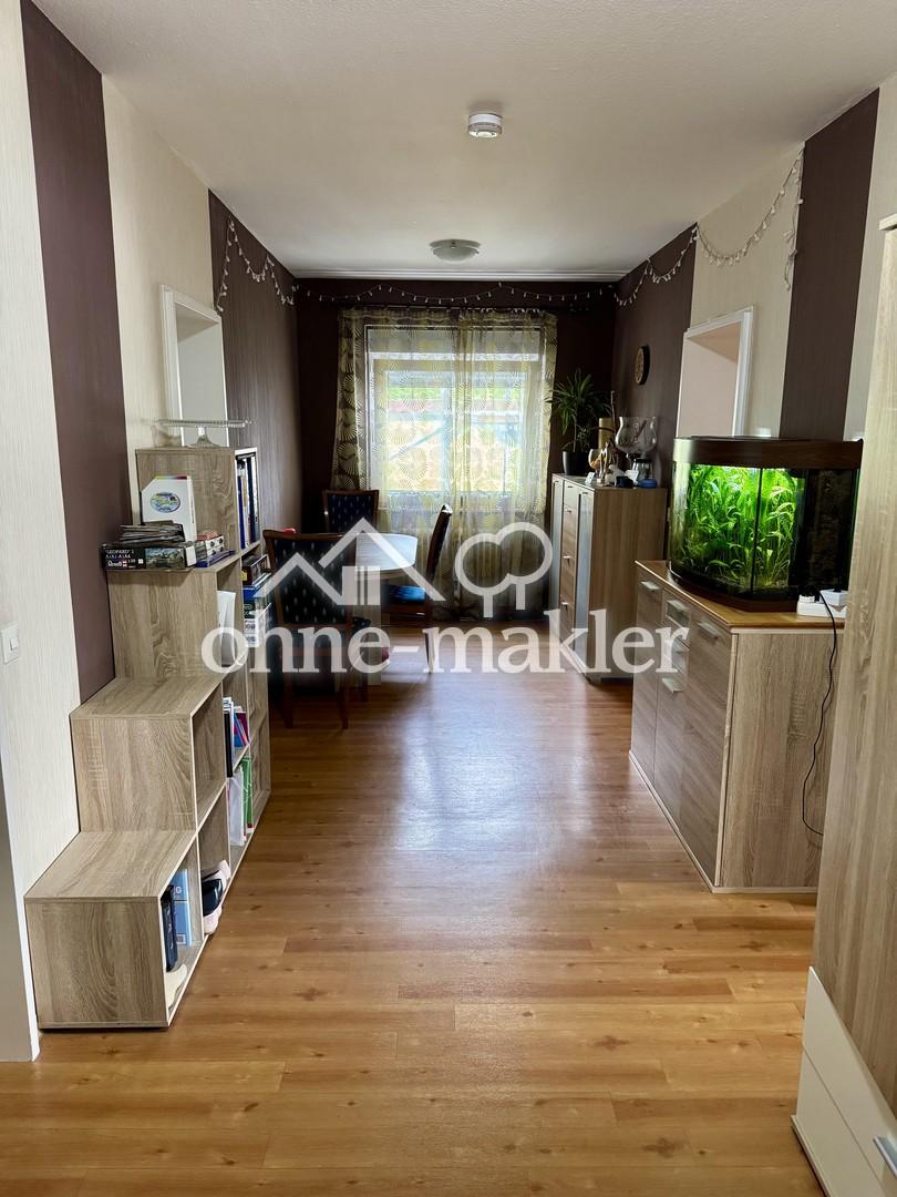 Helle 3,5 Zimmer-Wohnung mit Balkon, Aufzug und neuem Badezimmer - Foto 1