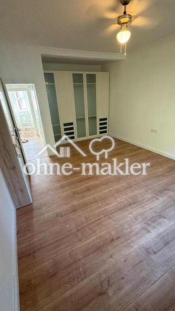 Top renovierte 3,5-Zimmer Wohnung mit hochwertiger Einbauküche - Photo 2