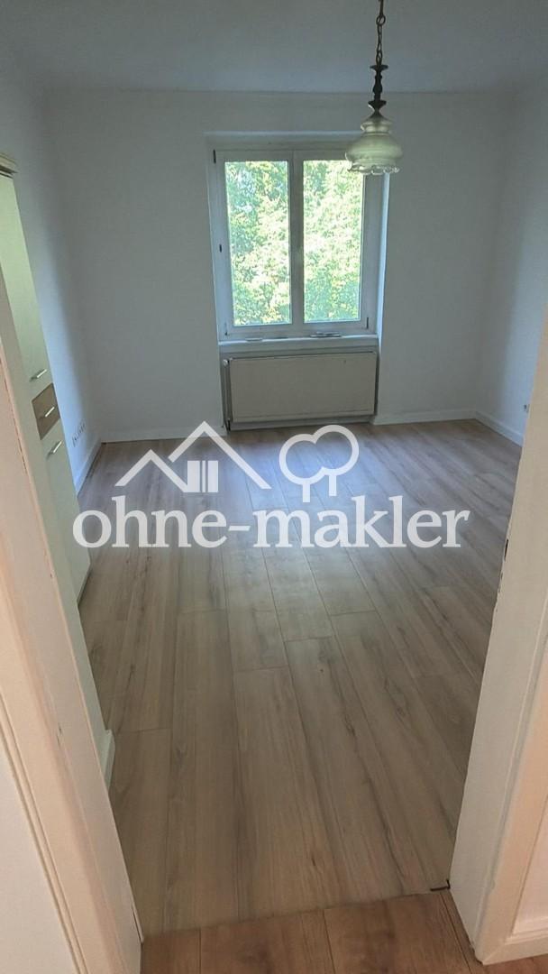 Top renovierte 3,5-Zimmer Wohnung mit hochwertiger Einbauküche - Photo 1