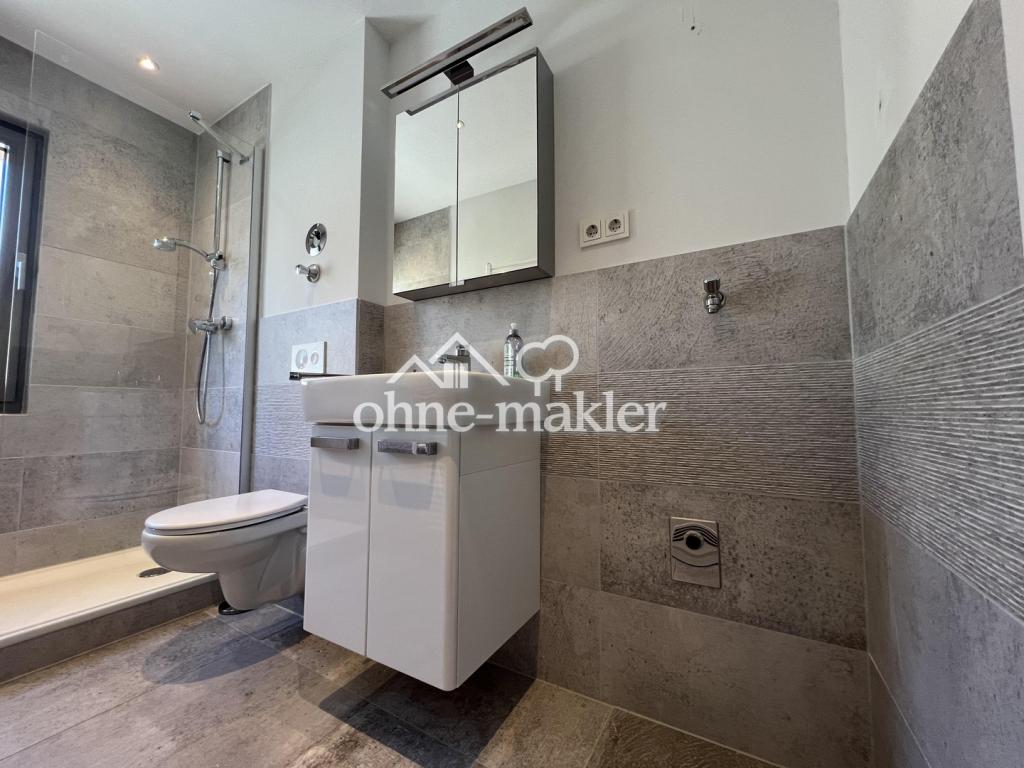 Ruhige und moderne Wohnung mit Einbauküche und hochwertigem Badezimmer - Photo 5