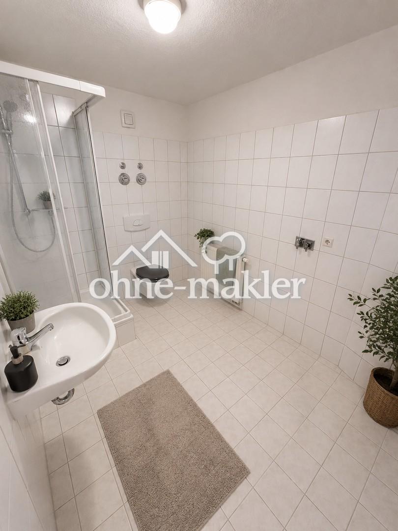 Helle Wohnung mit Panoramablick und neuer EBK – 2 Zimmer, 68 m² - Foto 2